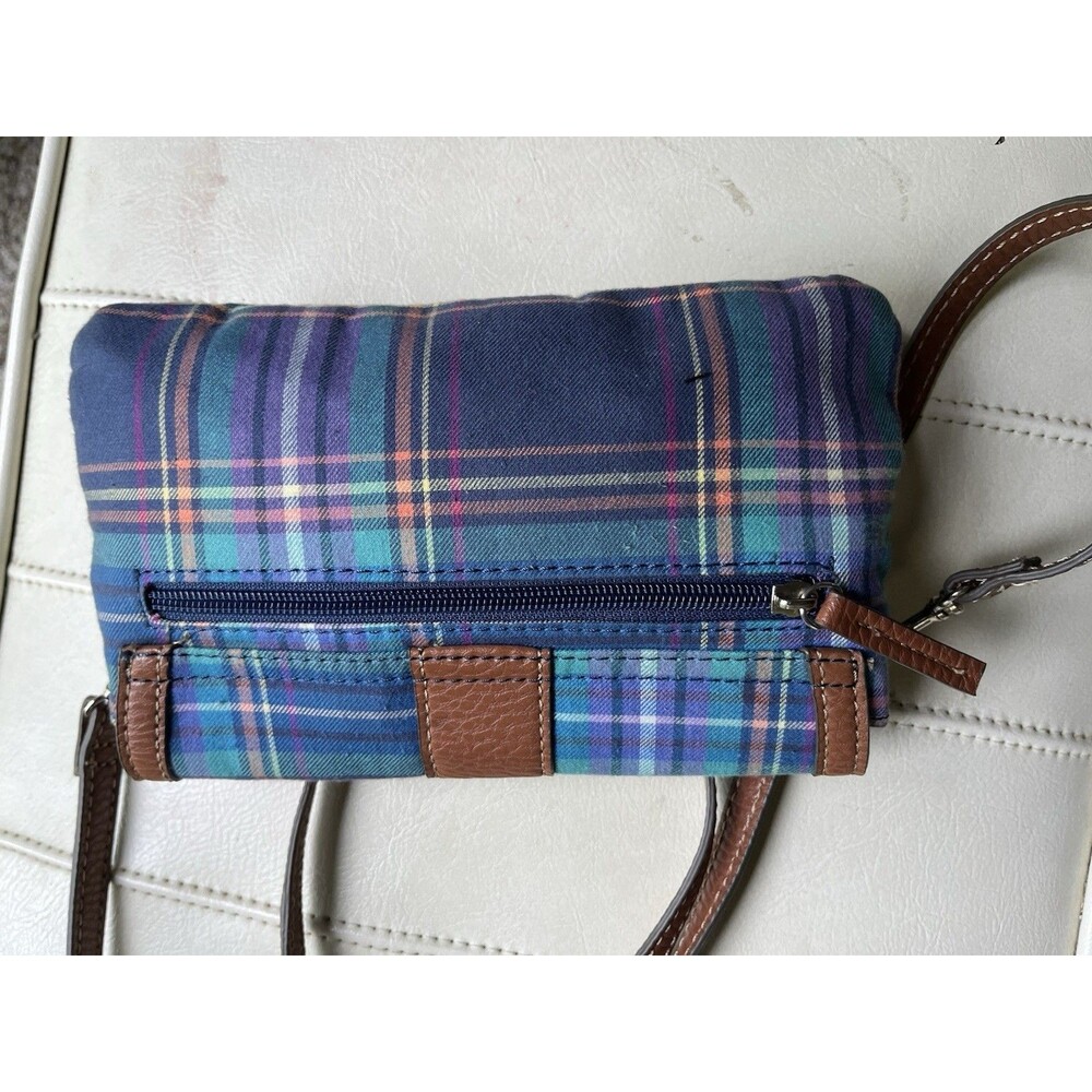 Chaps Women's Small Long Strap Crossbody Purse - Picture 2 of 8
